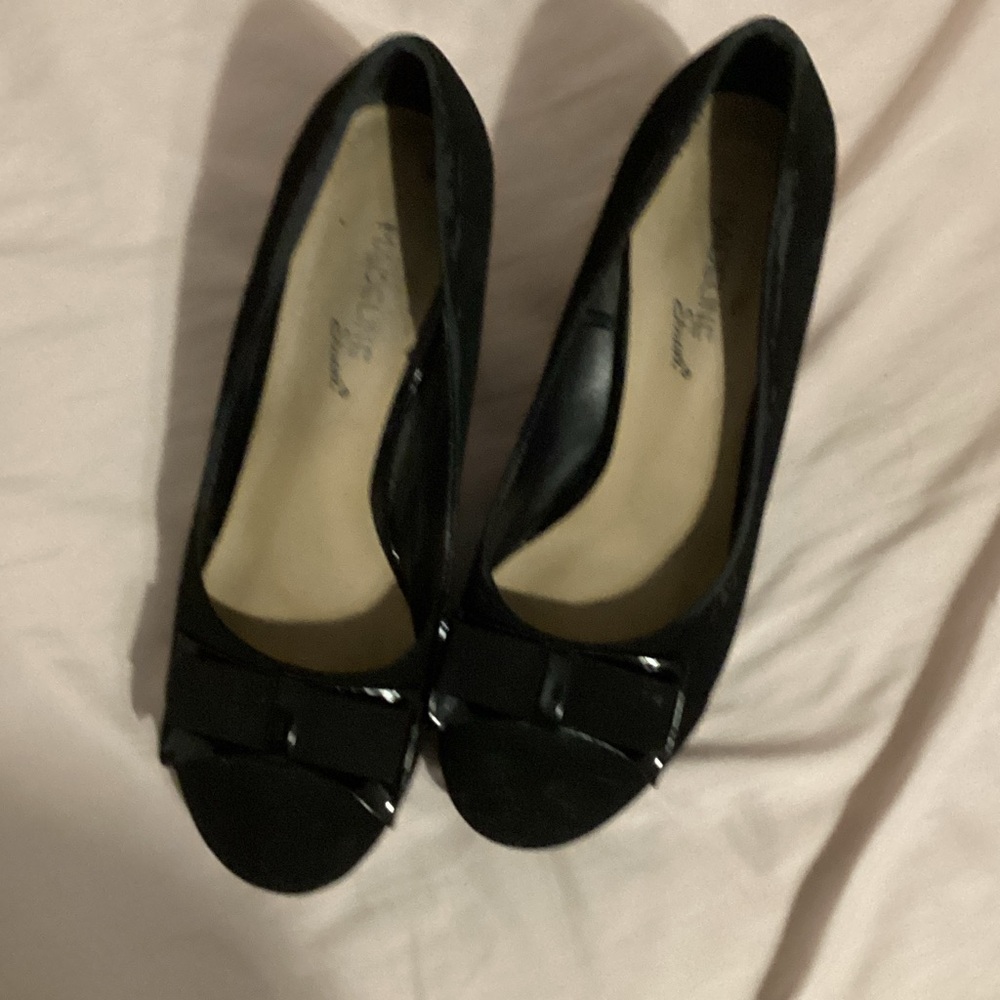 Madeline Black Heels with Bow Accent